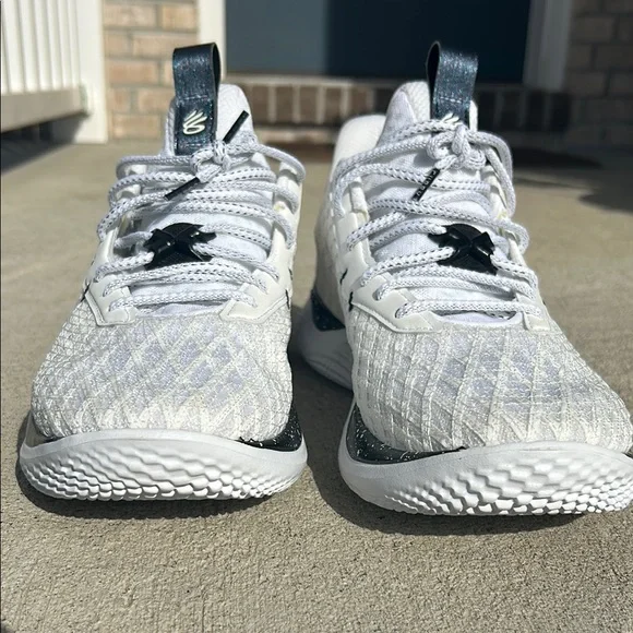 Under Armour Curry 10 Basketball Shoes - Picture 7 of 7